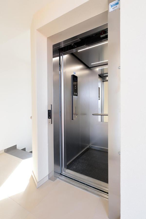 Villa Sunny Icici- Apartment Sky Экстерьер фото