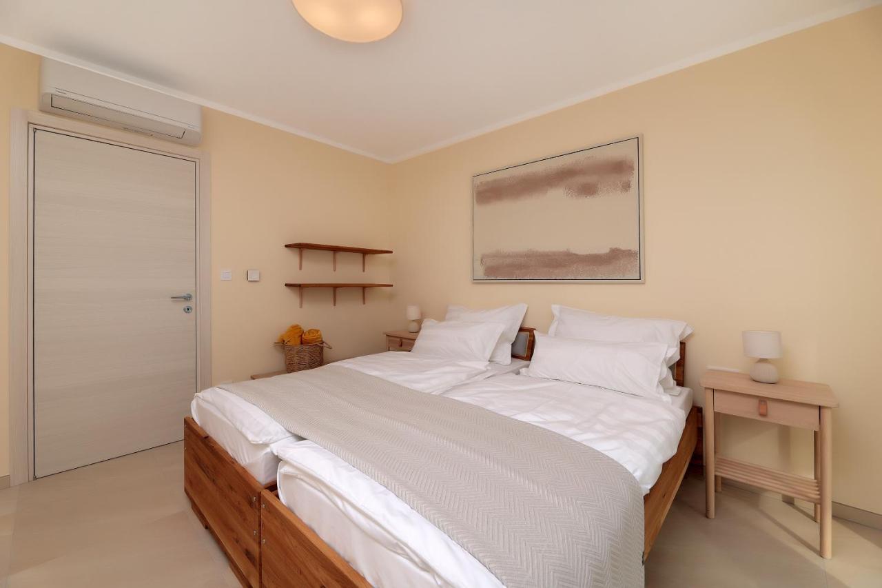 Villa Sunny Icici- Apartment Sky Экстерьер фото